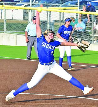 AUBREY BECKER pitched during the Snook-Thorndale area playoff game last Thursday.