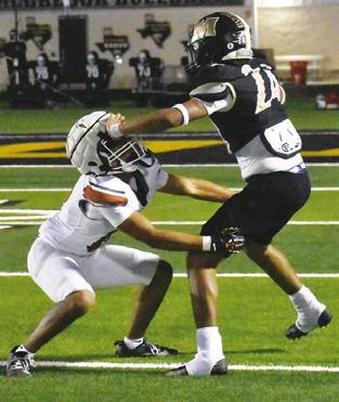 ROGELIO HERNANDEZ moves in for a tackle against McGregor in the Hornets’ win. Tribune photo by Roy Sanders