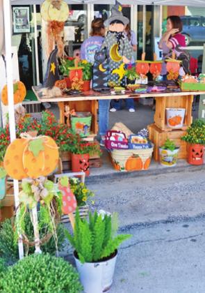 THE EVENT DREW many vendors like these to downtown Caldwell.