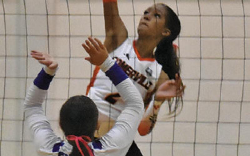 KARYS ELLIS led Somerville with 27 kills against Snook last Friday at home. Tribune photo by Roy Sanders