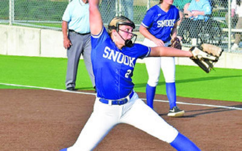 AUBREY BECKER pitched during the Snook-Thorndale area playoff game last Thursday.
