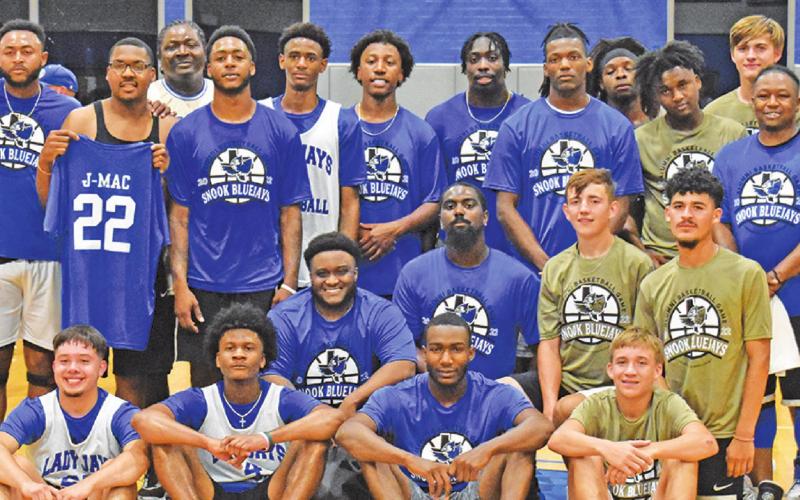 THE SNOOK ALUMNI