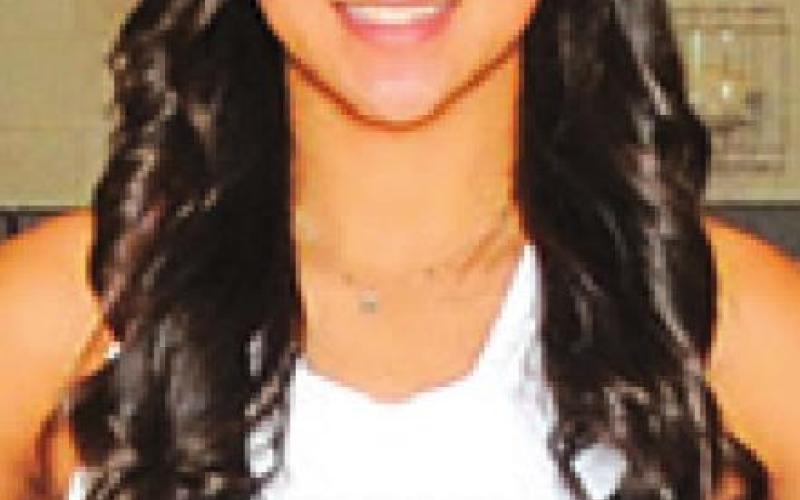 ANDREA FLORES