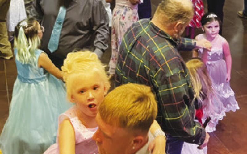 BURLESON COUNTY PRINCESSES and their daddies had a wonderful night out last Saturday at the Burleson County Chamber of Commerce’s annual “Daddy Daughter Dance” in Caldwell.