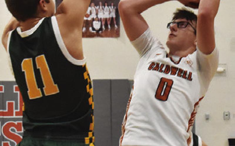 Caldwell struggles in Lexington loss