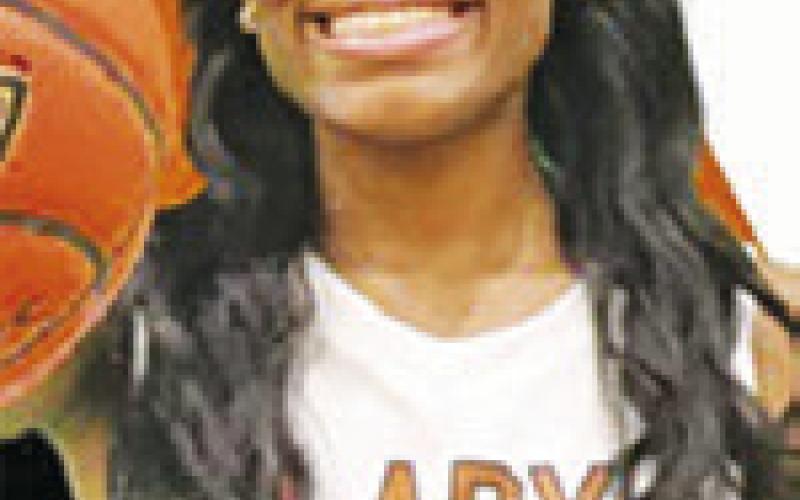MYA KNOXSON