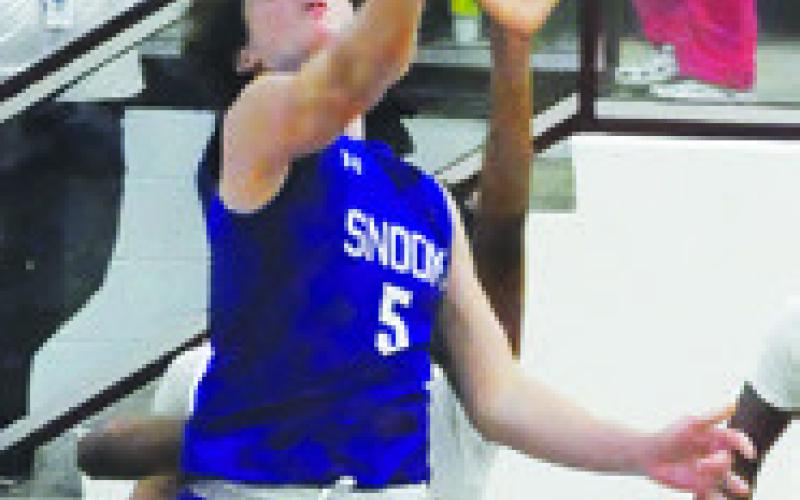 BRAYDEN MACIK of Snook takes a shot last Friday against Hearne in Hearne. Tribune photo by Denise Squier