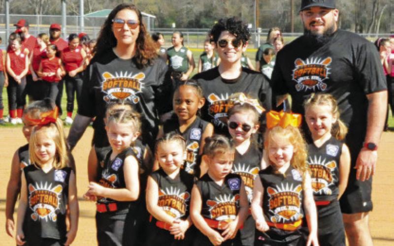 Tee Ball: Lady Yeguas