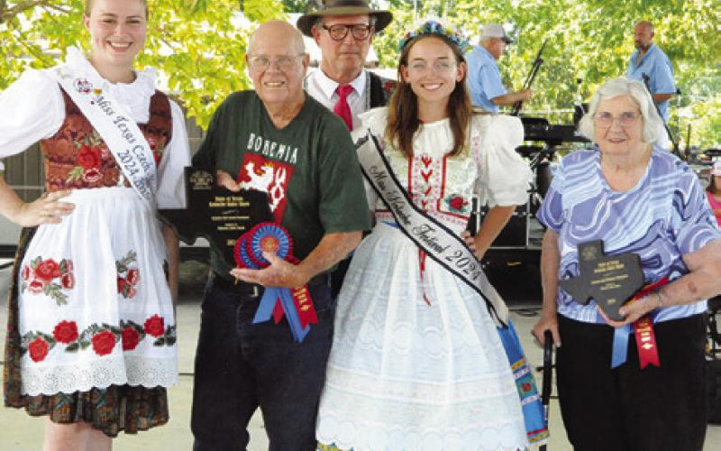 FRANKIE MUEHLSTEIN and Lydia Faust were honored as the grand and reserve champions in the Kolache Roll Division at the Kolache Festival Bake Show. Also pictured are Texas Czech Heritage Society’s 2024-25 Miss Texas Czech-Slovak Queen Madelyn Karstedt, Miss Kolache Festival 2024 Olivia Supak and Bruno Shimek. Tribune photo by Denise Squier