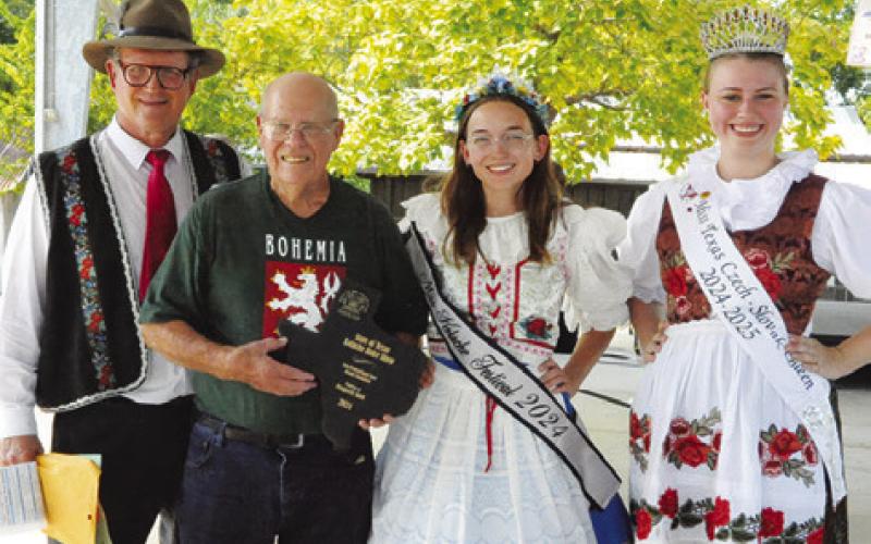 FRANKIE MUEHLSTEIN was honored as the grand champion in the Non -professional State Division of the Kolache Festival Bake Show. Not pictured is Anthony Lenart, reserve champion. Also pictured are 2024-25 Miss Texas Czech-Slovak Queen Madelyn Karstedt, Miss Kolache Festival 2024 Olivia Supak and Bruno Shimek. Tribune photo by Denise Squier