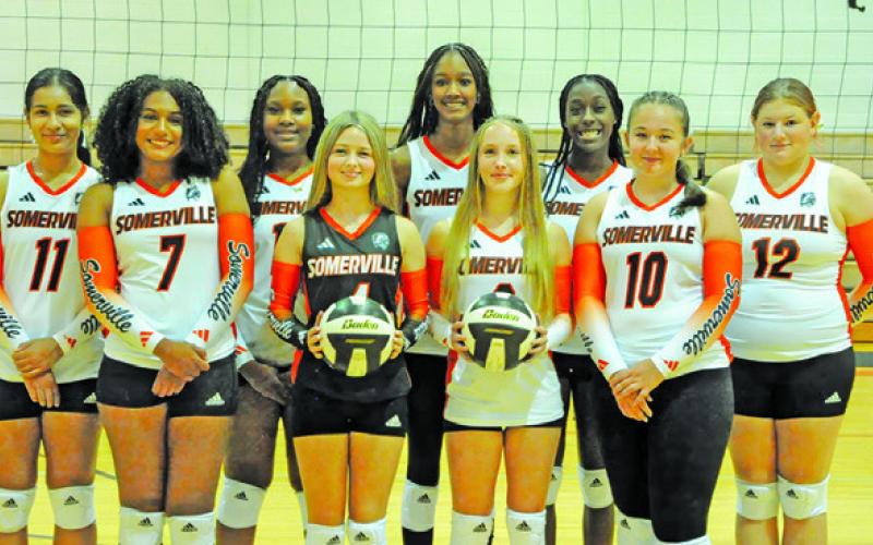 Lady Yeguas on the hunt for district title