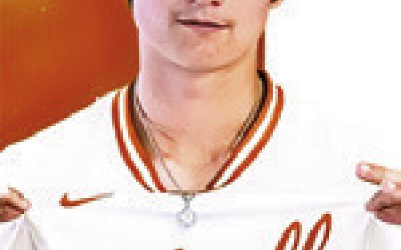 CADEN SCHLUENS
