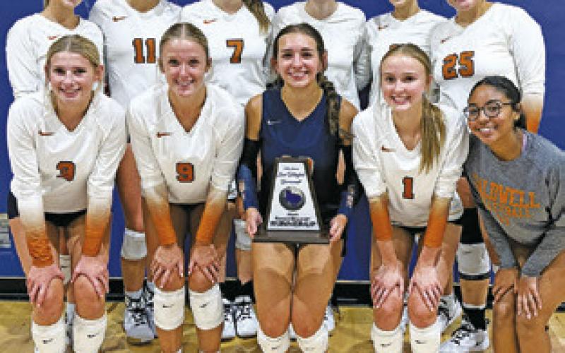 Lady Hornets place 2nd in Leon Tourney’s Silver Bracket