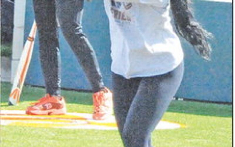 Lady Hornets host annual alumni softball game