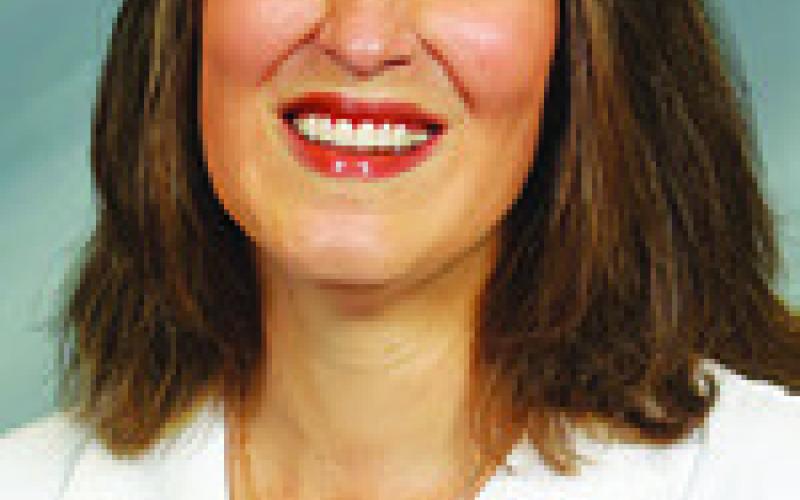 DR. KRISTEL LEUBNER