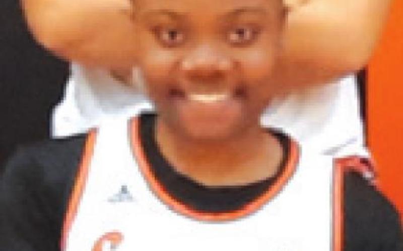 CAMIA MARTIN