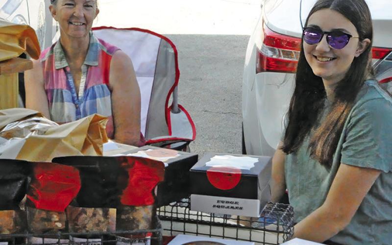 FOOD VENDORS WERE out Saturday morning at the weekly Farmer’s Market in downtown Caldwell. Tribune photo by Denise Squier