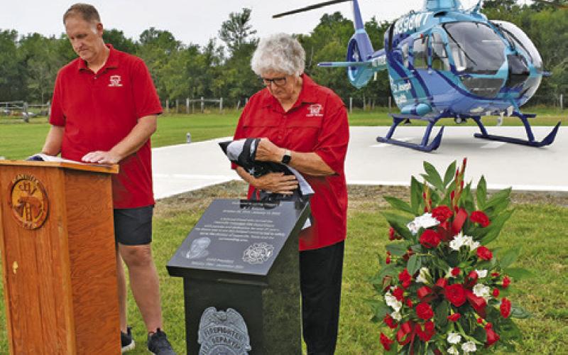 BARBARA SMITH UNVEILS