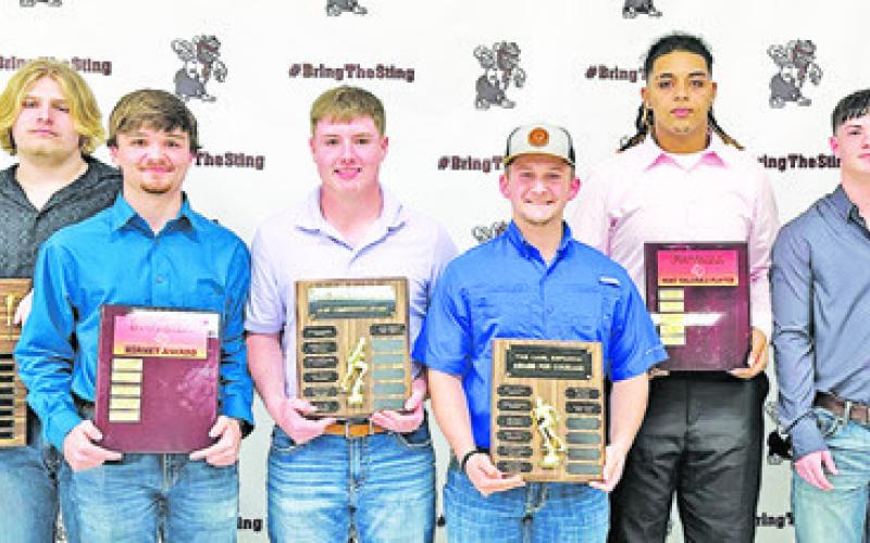 SEVERAL HORNET FOOTBALL PLAYERS received awards at the recent Caldwell High School Fall Sports Awards Banquet. Award winners included: Jim Jackson (DL) and Lucas Peel (OL), Lion’s Club Lineman Award; Braxton Smith, Hornet Award; Justin Balcar, Charlie Krueger Most Competitive Award; Carson Parker, Carl Esparza Award for Courage; Delvin Morris, MVP; Conor Lee (Def) and Coy Becka (Off), Lion’s Club Back of the Year.
