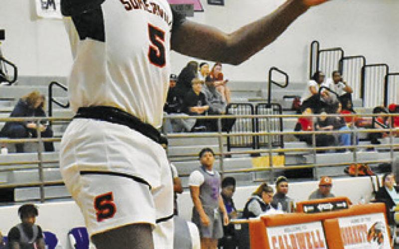 Yeguas surge to 8-2, win 5 at Caldwell Tournament