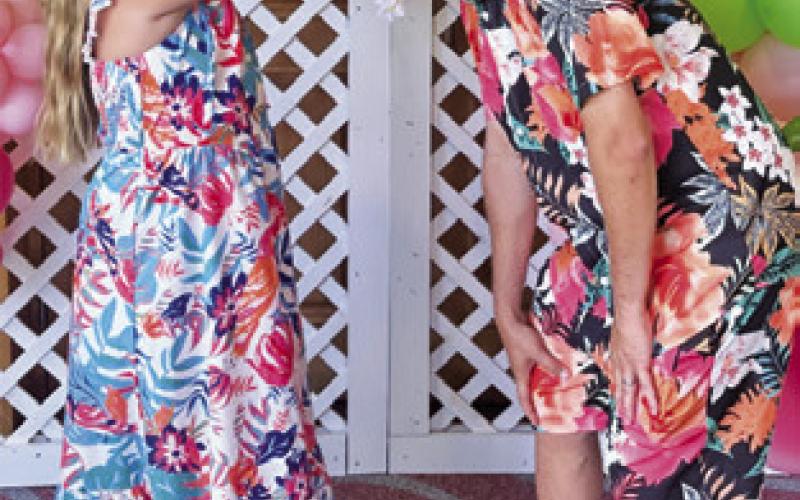 THE BURLESON COUNTY Chamber of Commerce’s Daddy Daughter Dance had a Hawaiian theme -- and those in attendance came decked out in their best Hawaiian attire.