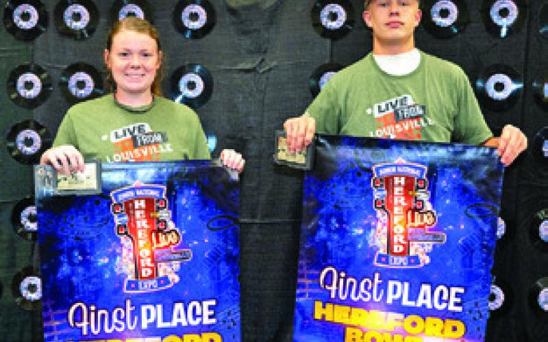 INDIVIDUAL WRITTEN TEST WINNERS in the Hereford Bowl at the Junior National Hereford Expo are pictured. From left: Senior winner Allyson Hamilton, Atlanta, Texas; junior winner Aubrey Lockhart of Somerville. Photo courtesy of Chloe Durian