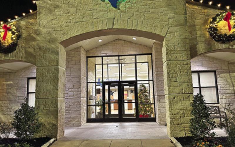 CITIZENS STATE BANK was awarded honorable mention in the business category of Snook EEA’s “Christmas Lights of Snook.”