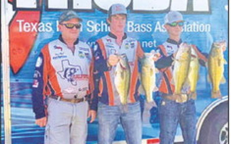 Burgess, Mowbray compete at Angler of the Year Challenge