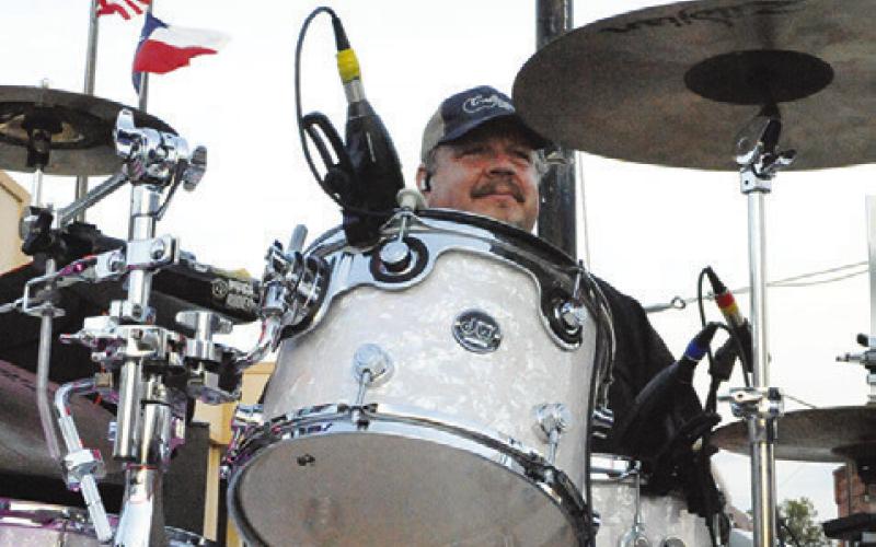 CROSSROADS BAND provided the live music entertainment for the final “Summer Concert Series” event in 2025, hosted by Main Street Caldwell. Tribune photo by Denise Squier