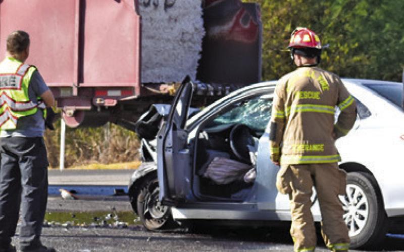 THIS ACCIDENT OCCURRED on Saturday afternoon, Oct. 18, at the intersection of F.M. 50 and State Highway 21. No information was available at press time. Tribune photo by Roy Sanders