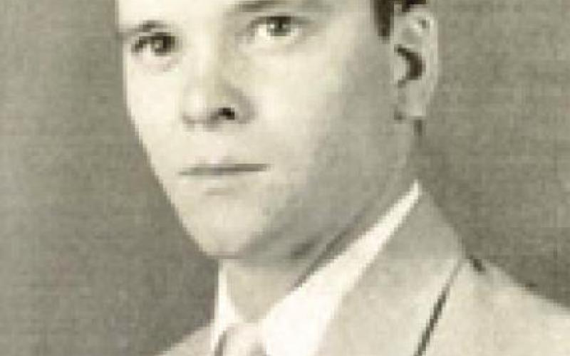 DENNIS HEJTMANCIK