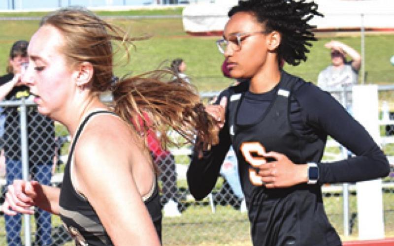 SOMERVILLE’S DESTINY Vela finished sixth in the girls’ 800-meter dash at the Happy Skrabanek Relays. --Tribune photo by Roy Sanders