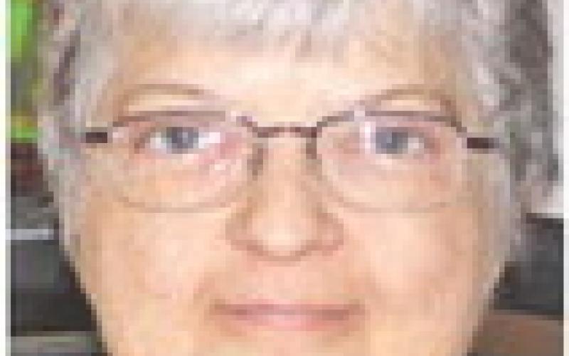 FRANCES “SISSIE” GILES