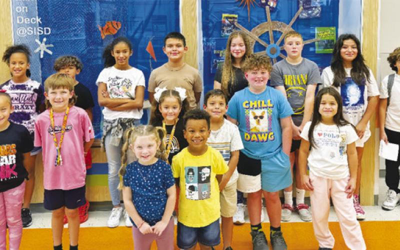 SOMERVILLE ELEMENTARY/INTERMEDIATE homecoming dukes and duchesses are, from left, back, Destinee Holliday, Sawyer Towslee, Arianna Alba-Pena, Adriel Hinojosa, Mya Sodolak, Bentley Bolden, Faith Fernandez, Vincent Garza, middle, Corbin Neuendorff, Ivana Reyes, Caseyn Rodriguez, Lauren Delgado, Kutter Bizzell, Sage Maldonado and Josiah Vela.