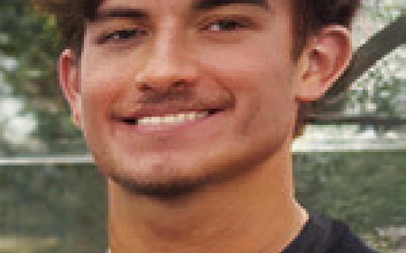Last week, Ellis won the varsity boys race at the Dale Keen Cross Country Invitational in Cameron. His time of 15:59.57 was over 15 seconds better than the second place runner.