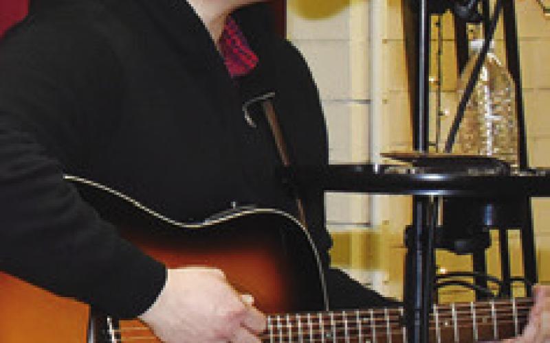 ALEJANDROMIRAMONTESperforms at A Historical Christmas, presented on Thursday, Dec. 5, by the Somerville Historical Society and Museum at St. Ann’s Catholic Church.