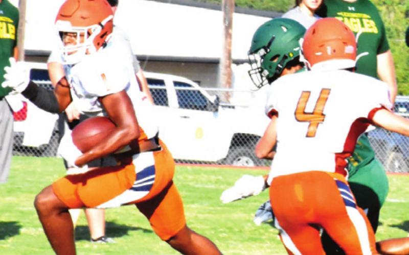 CALDWELL’S JAMAR HEWITT breaks free against Lexington.