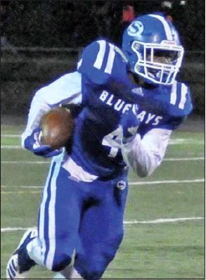 SNOOK’S QWANTERRIUS Young is listed as a “Player to Watch” for District 14-2A DII in the recently released Texas Football Magazine .