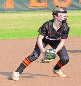 AUBREY FLENCHER fields the ball during the Lady Yeguas’ win over Leon on Thursday. Tribune photo by Denise Squier