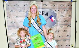 EVERLEYLANDOLTWONgrandchampionin children’s horticulture -- succulents and cacti. She is joined by Fair Queen Hadleigh Novosad and Little Miss Avery Grace Freeman.