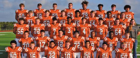 THE 2020 CALDWELL HORNET VARSITY FOOTBALL TEAM