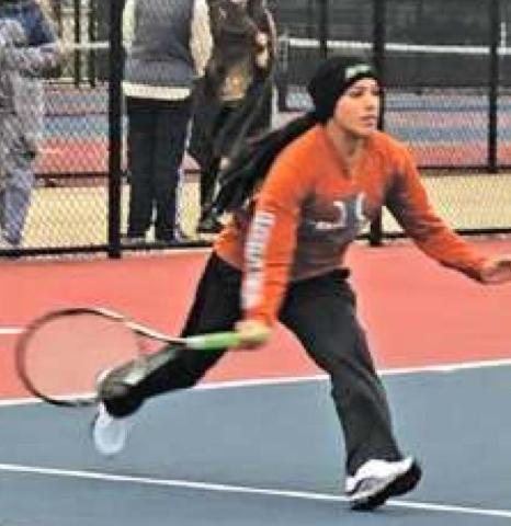 CALDWELL’S Aletza Torres runs to receive serve during a match in the Hornets’ bi-district team tennis round last Thursday.