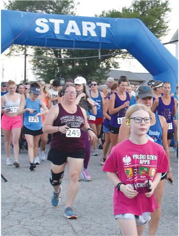 THE 5K RUN begins early Saturday morning to kick off the annual Kolache Festival. -- Tribune photo by Roy Sanders