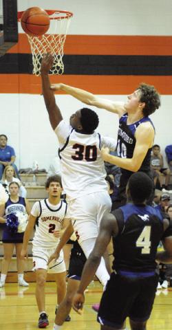 Yeguas lose to Mumford, fall to 0-3 in district