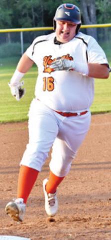 CULLEN SABLATURA heads for third base against Richards in the Yeguas’ victory.