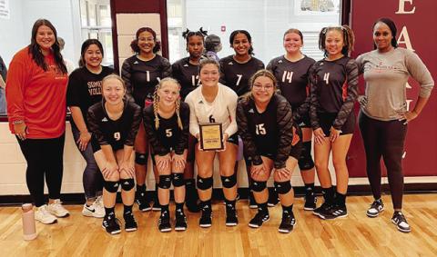 THE LADY YEGUAS WON THE consolation title at last week’s Hearne Volleyball Tournament.