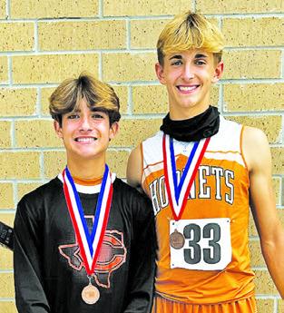 CHS’ Ellis, Chapman qualify for Class 4A Region 3 XC meet