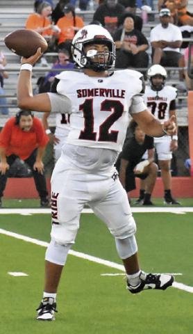 ANDY ESPINOZA of Somerville passesagainst Caldwell last Friday. Tribune photo by Roy Sanders