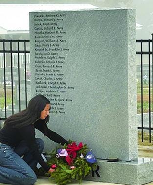 CHS students participate in Wreaths Across America