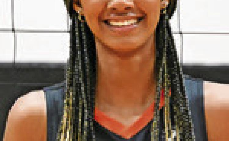 Last Tuesday against Milano, Ellis reached a milestones in her volleyball career as a Lady Yegua: 700 kills.